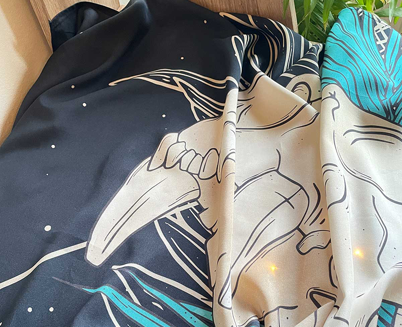 maxi prints on scarves supplier to exclusive boutiques, pop-up shops and museums. pattern designer printing on fabrics
